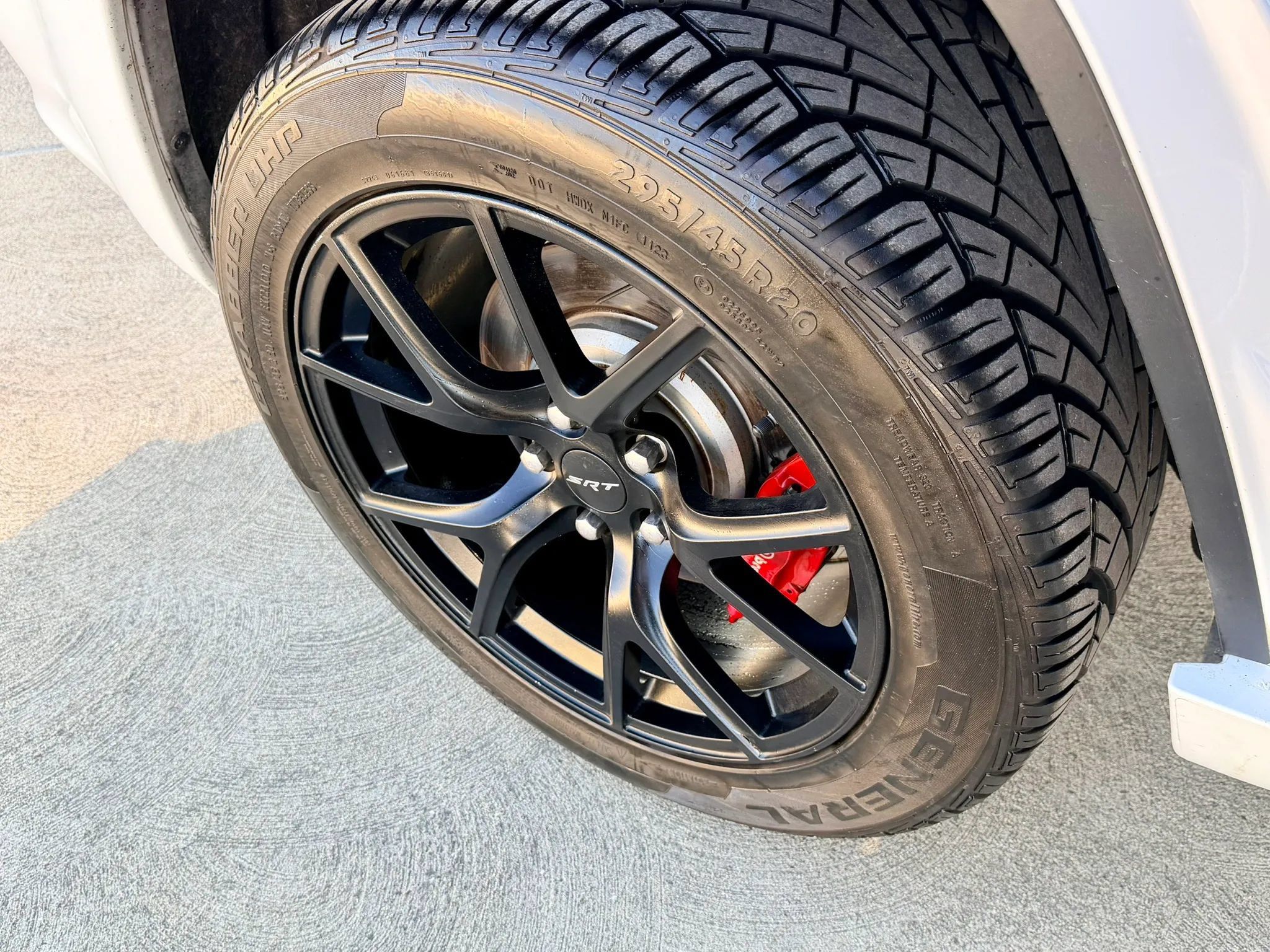 Used 2014 Jeep Grand Cherokee SRT w/ Trailer Tow Group IV AWD/4WD image 32