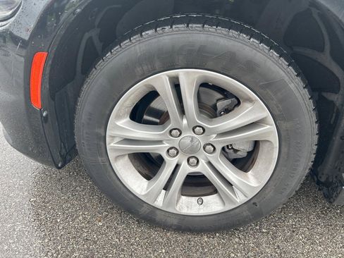 Used 2022 Dodge Charger SXT RWD image 11