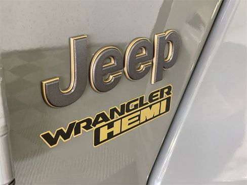 Used 2021 Jeep Wrangler Unlimited Rubicon w/ Xtreme Recon 35" Tire Package image 38