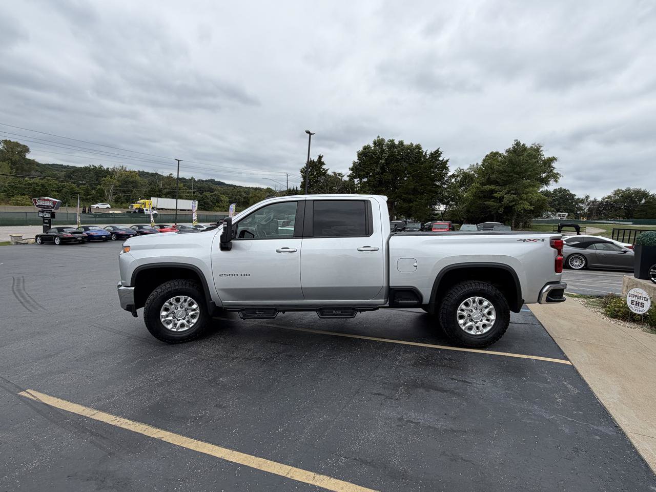 Used 2020 Chevrolet Silverado 2500 LT w/ All Star Edition AWD/4WD image 6