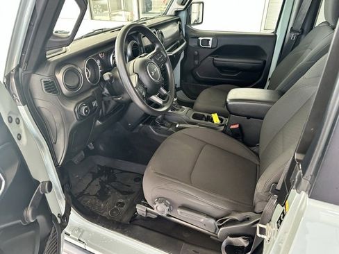 Used 2023 Jeep Wrangler Sport image 7