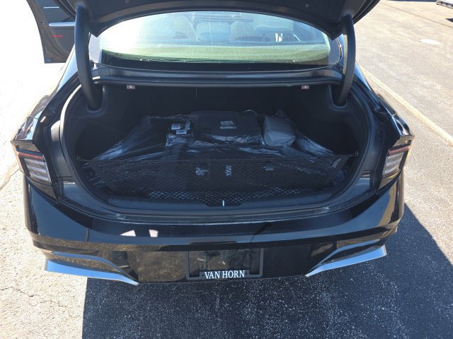 Used 2025 Hyundai Sonata SEL FWD image 11