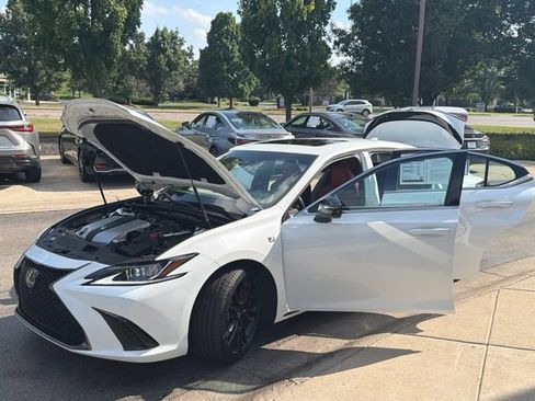 Used 2025 Lexus ES 350 F Sport FWD image 10