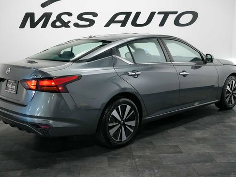 Used 2021 Nissan Altima 2.5 SV FWD image 4
