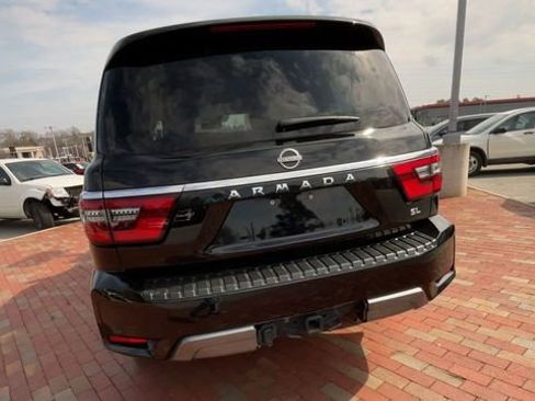 Used 2023 Nissan Armada SL w/ Captain's Chairs Package AWD/4WD image 8