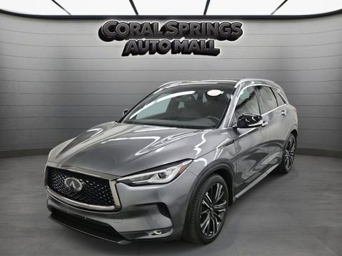 Used 2021 INFINITI QX50 Luxe w/ Appearance Package image 3