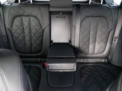 Used 2026 BMW X5 xDrive40i w/ M Sport Package image 13