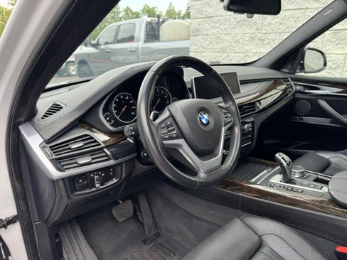Used 2018 BMW X5 xDrive50i AWD/4WD image 7