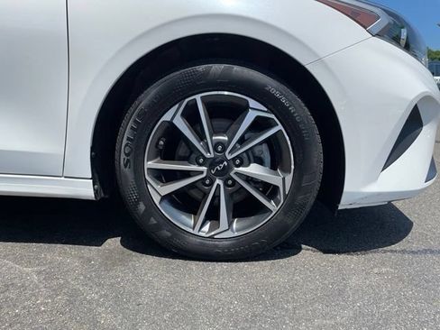 Used 2023 Kia Forte LXS FWD image 33