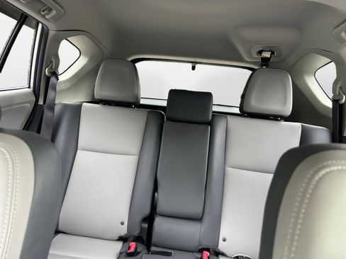 Used 2013 Toyota RAV4 Limited AWD/4WD image 12