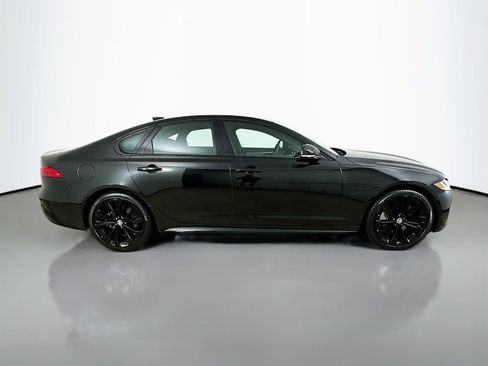 Used 2024 Jaguar XF R-Dynamic SE AWD/4WD image 4