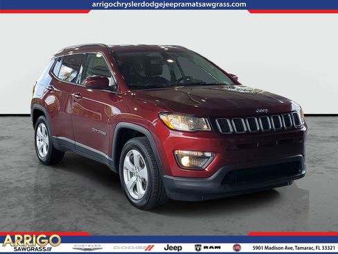 Certified 2020 Jeep Compass Latitude FWD image 1
