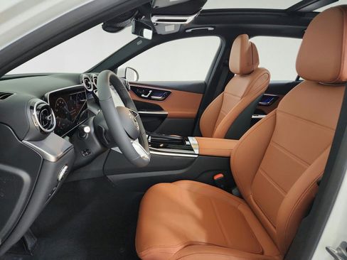 Certified 2026 Mercedes-Benz GLC 300 image 17