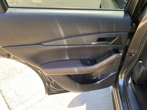 Used 2022 MAZDA CX-30 AWD 2.5 S w/ Premium Package image 10