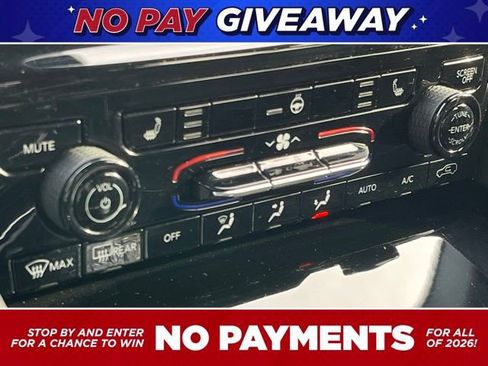 Used 2023 Jeep Grand Cherokee Altitude image 18