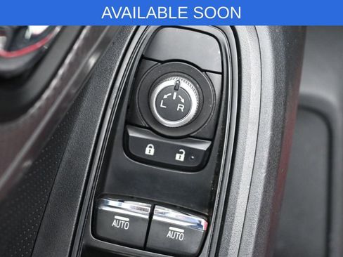 Used 2021 Subaru Crosstrek 2.5i Limited w/ Moonroof Package 1 AWD/4WD image 12