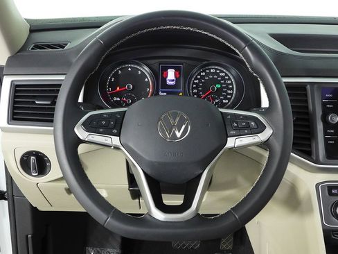 Used 2021 Volkswagen Atlas SE w/ Panoramic Sunroof Package image 28