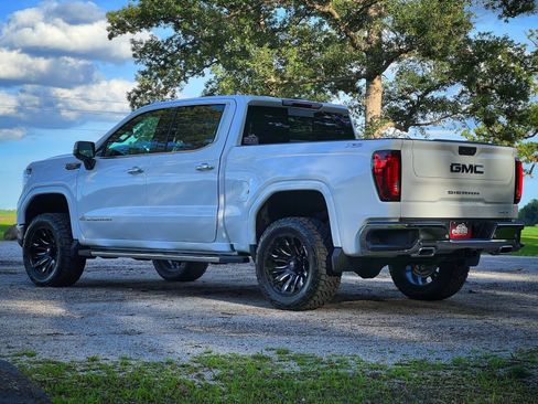 New 2026 GMC Sierra 1500 SLT w/ SLT Premium Plus Package AWD/4WD image 11