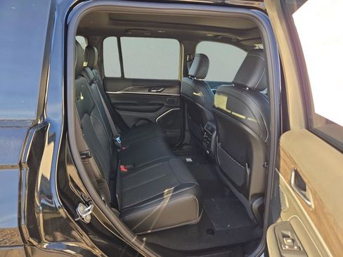 New 2026 Jeep Grand Cherokee Limited AWD/4WD image 27