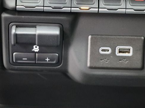 Used 2024 GMC Sierra 1500 Pro w/ Graphite Edition image 26