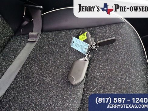 Used 2025 Kia K4 GT-Line image 25