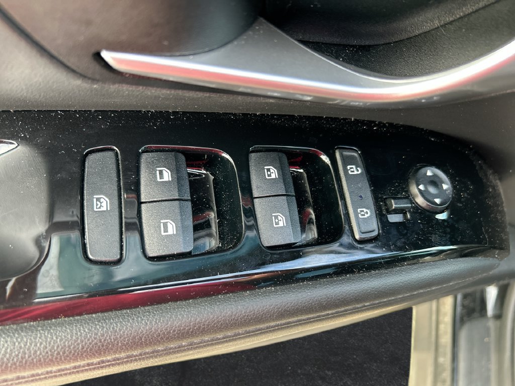 Used 2022 Hyundai Tucson SEL w/ Convenience + Premium Package FWD image 13