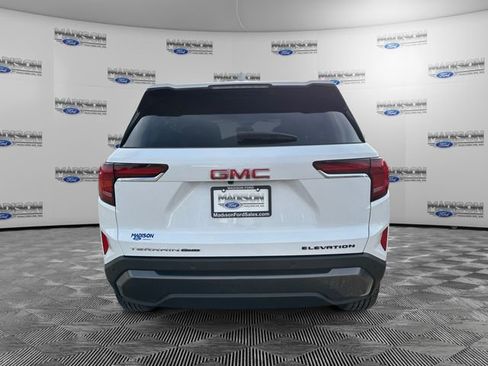 Used 2026 GMC Terrain Elevation image 4