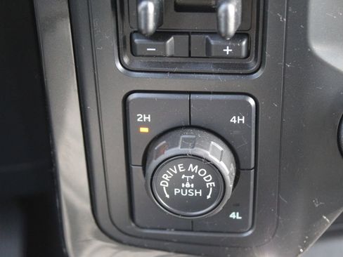 Used 2021 Ford F150 XLT w/ Equipment Group 302A High image 32