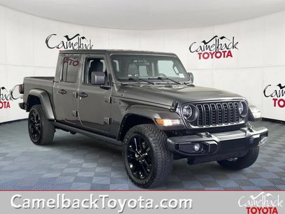 Used 2025 Jeep Gladiator Sport