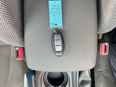 Used 2020 Nissan Frontier SV image 38