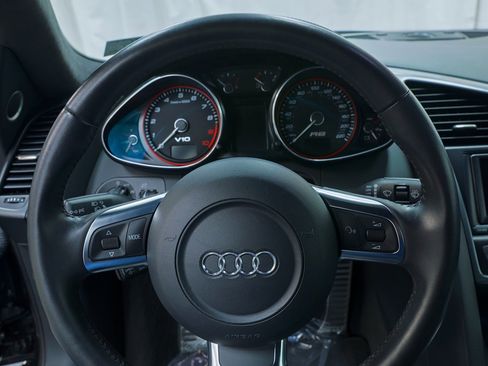 Used 2011 Audi R8 V10 image 64