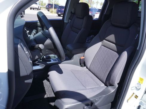 New 2026 Nissan Frontier SV AWD/4WD image 14