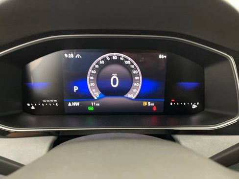 New 2026 Volkswagen Jetta SE FWD image 14