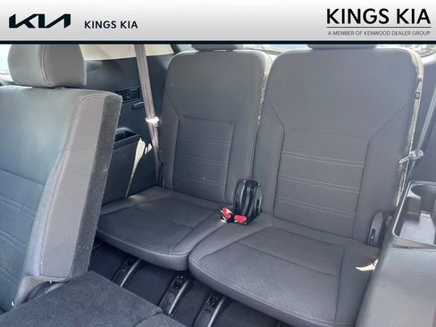 Used 2019 Kia Sorento L FWD image 17