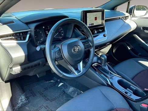 Used 2024 Toyota Corolla SE image 38