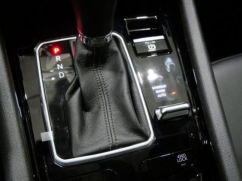 New 2026 Jeep Compass Limited w/ Sun, Sound & Navigation Group image 23