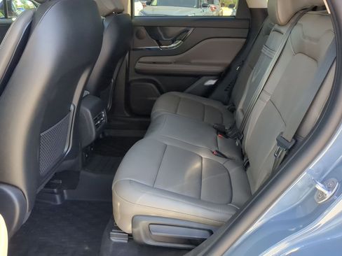 Used 2025 Lincoln Corsair Reserve image 22