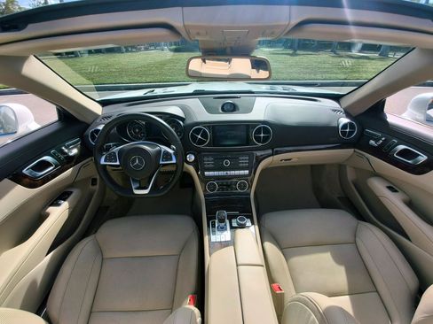 Used 2018 Mercedes-Benz SL 450 SL 450 Roadster 2D image 22