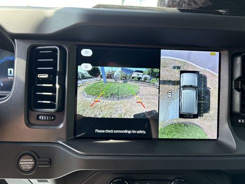 New 2025 Ford Bronco Badlands image 27