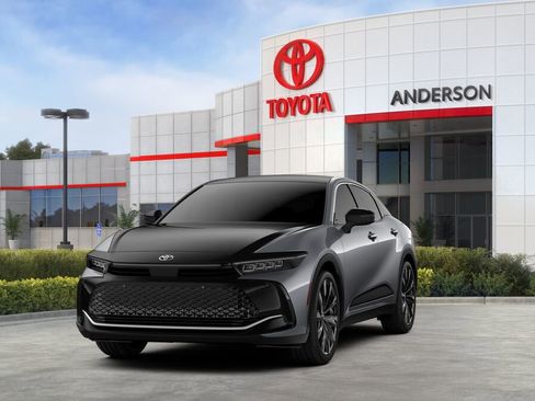 New 2026 Toyota Crown Platinum image 18