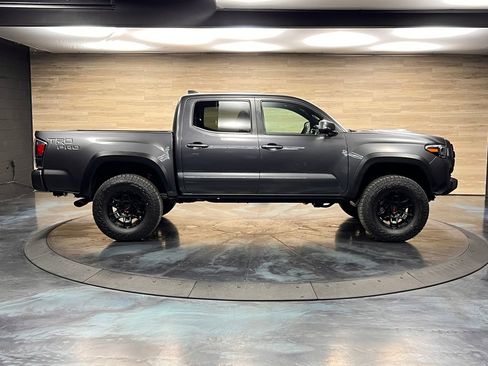 Used 2023 Toyota Tacoma TRD Pro image 12