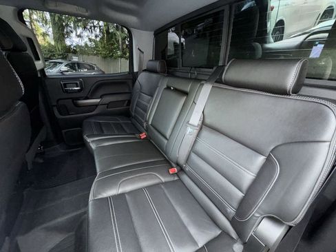 Used 2018 GMC Sierra 3500 Denali w/ Duramax Plus Package image 28