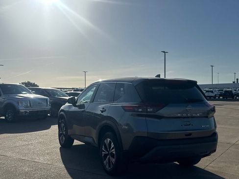 Certified 2023 Nissan Rogue SV AWD/4WD image 18
