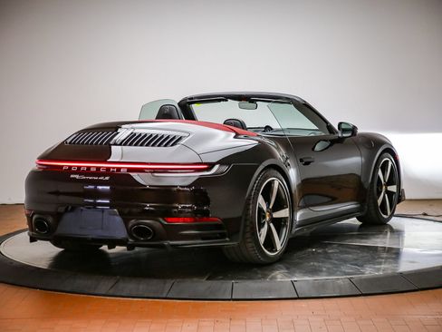 Certified 2022 Porsche 911 Carrera 4S AWD/4WD image 8