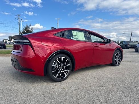 New 2026 Toyota Prius Plug-In Hybrid image 6