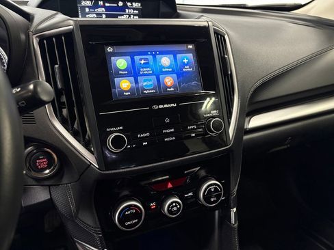 Used 2024 Subaru Forester Premium image 24