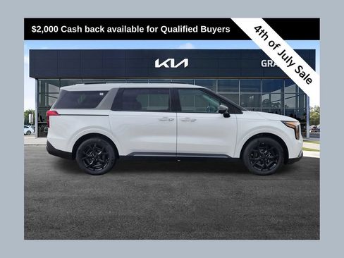 New 2026 Kia Carnival SX w/ SX Dark Edition Package FWD image 1