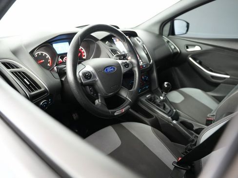 Used 2014 Ford Focus ST FWD image 6
