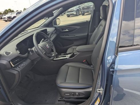 New 2026 Buick Envista Sport Touring w/ Convenience I Package FWD image 4