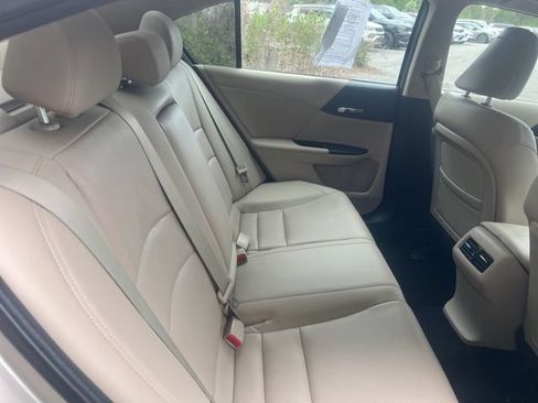 Used 2013 Honda Accord EX-L image 7
